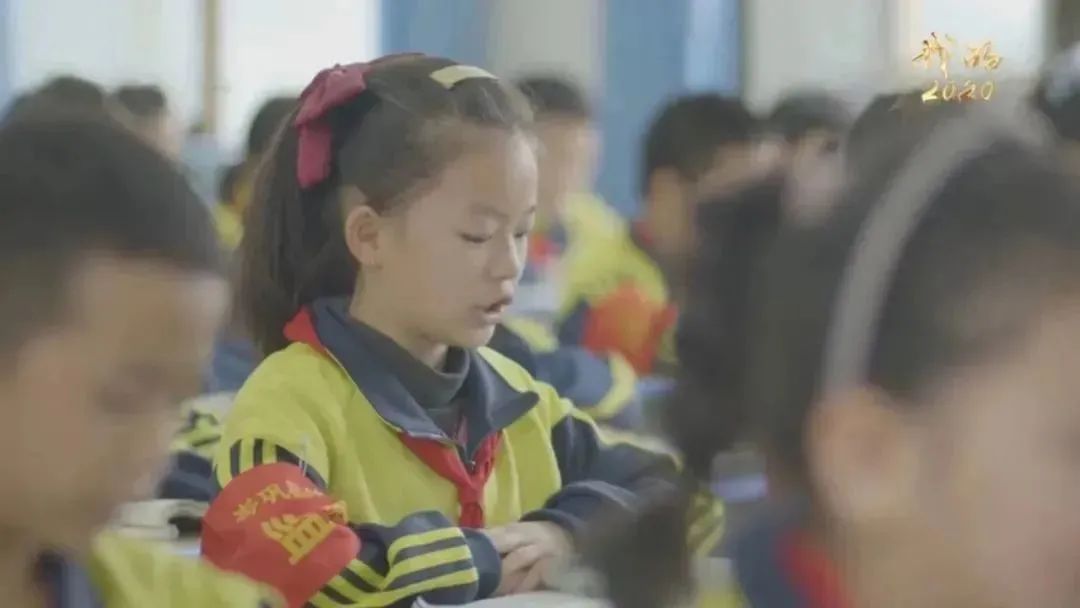 做孩子们的“圆梦人”!看上海师大、西安科大、青海师大的扶贫故事|教育脱贫攻坚微视频接力㉖