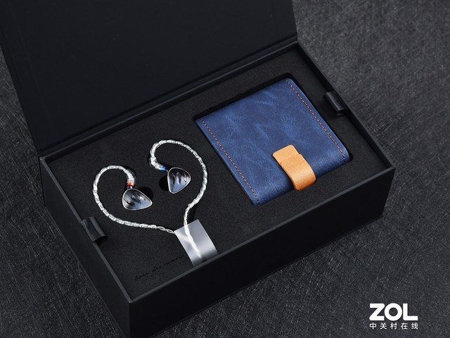 飞傲性价比圈铁耳机推荐,飞傲fh5s和fd5耳机对比