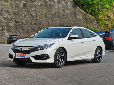 这款贴着吉利logo的“沃尔沃”，凭什么能挑战思域？