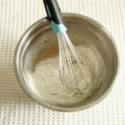 纸杯红枣蛋糕的做法,正宗无糖红枣蛋糕