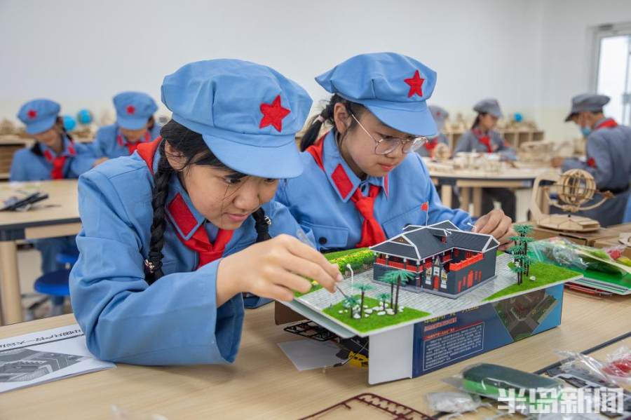 西海岸新区红军小学师资,红星闪闪红军小学视频