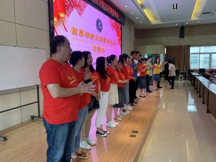 青春不散场未来皆可期,青春不散场毕业再起航