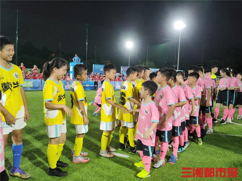 幼儿园足球嘉年华精彩瞬间,快来围观萌娃们的足球嘉年华