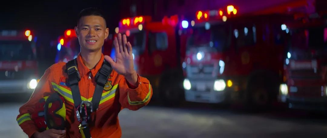 人民大会堂金色大厅,人民大会堂张桂梅