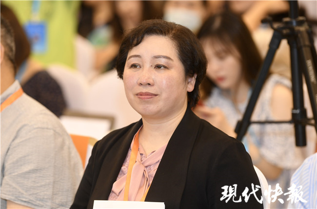 作家王一梅写过哪些书,作家王一梅作品风格