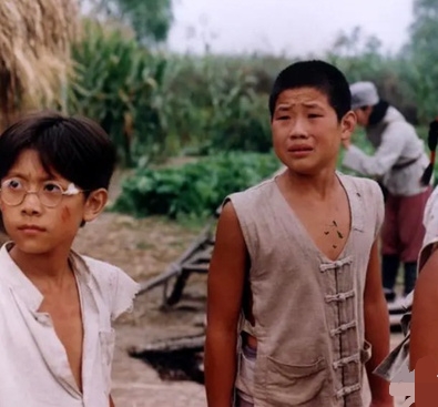 嘎子哥的全身照,嘎子哥豪宅内景