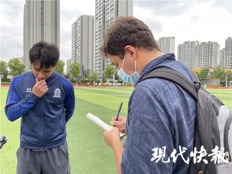 南通曙光小学足球队,南通哪个学校有足球队