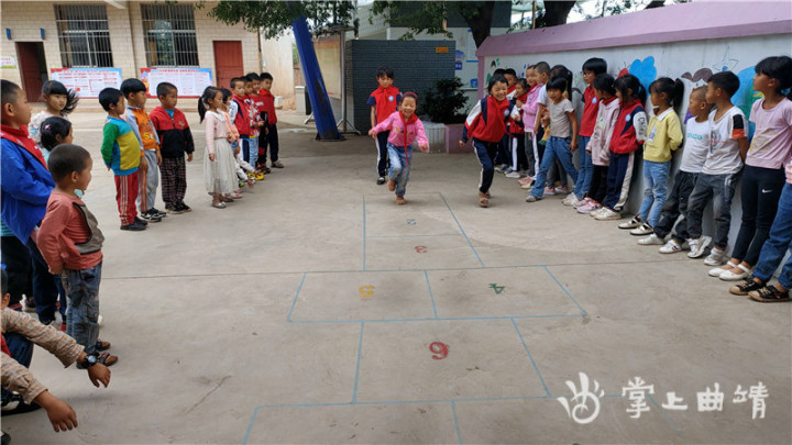 多彩大课间活动视频,宣威十中大课间