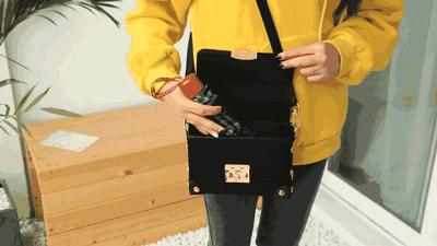 仅手机大小口袋迷你晴雨伞，晴天雨天都好用，还能轻松入包携带