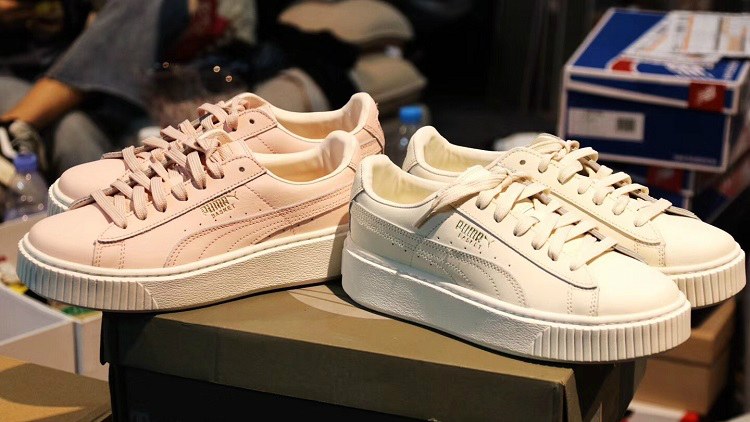 冬天穿起来舒服的鞋子,穿轻松舒适一点的鞋子