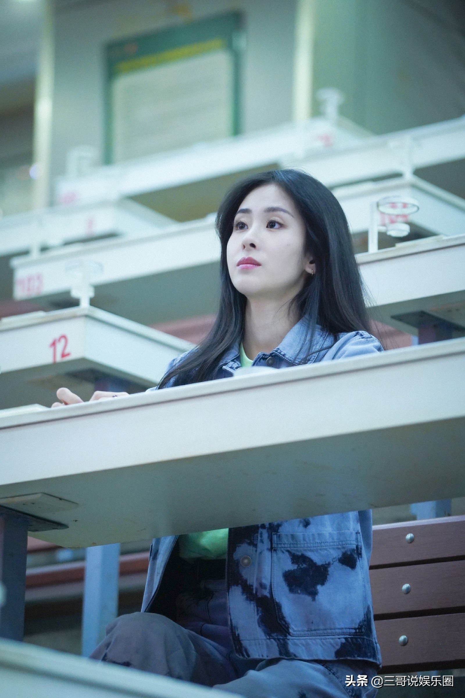 王一博和张碧晨天天向上插花,张碧晨天天向上三人合唱