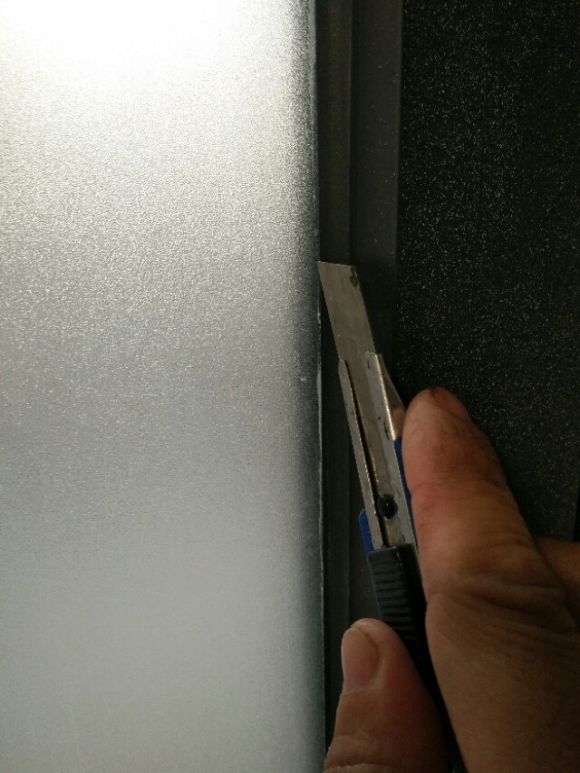 玻璃膜家用教程,家里玻璃贴隐私膜透光效果怎么样