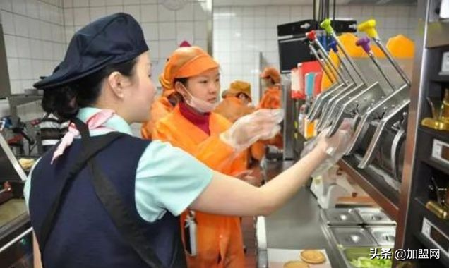 麦当劳如何进行国际化经营战略,麦当劳企业经营成功的好处