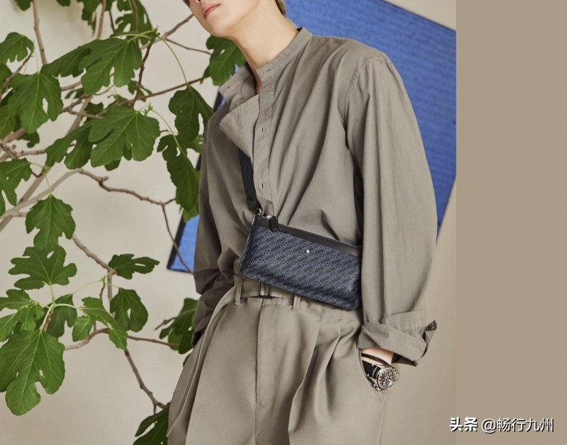 万宝龙黑色单肩包,万宝龙新款公文包肩带