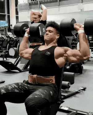 肩部圆肩训练动作哑铃,锻炼肩膀三角肌的哑铃训练动作