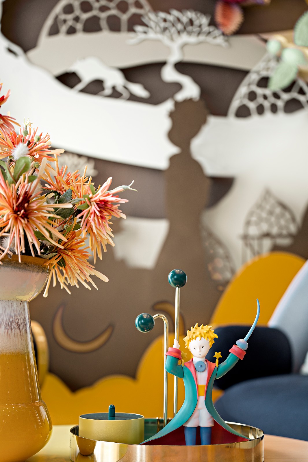 则灵艺术与厚夫设计哪个公司好,则灵艺术深圳有限公司怎么样