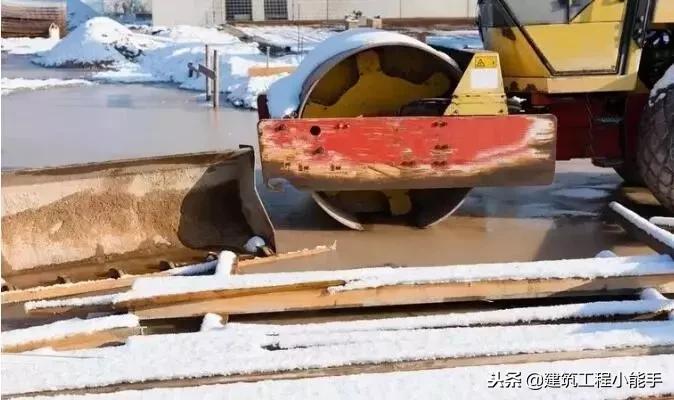 混凝土冬期施工规范文件有哪些,冬期施工混凝土养护方法有哪些