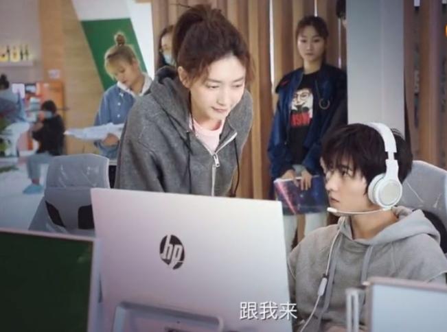 《全职高手》电视剧骂声不断，一本电竞小说如何能有这样的影响力