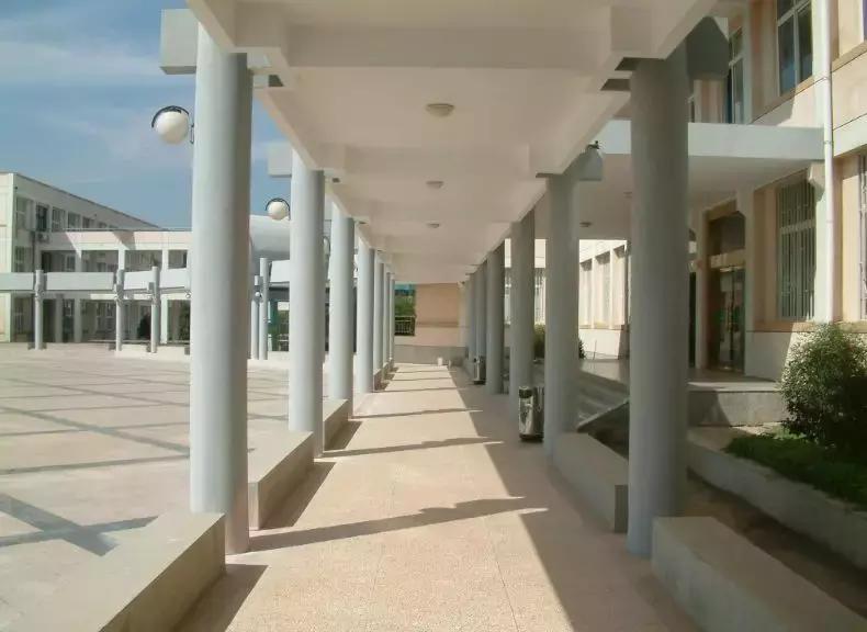 江浦高级中学是公办学校吗,江苏省江浦高级中学怎么样