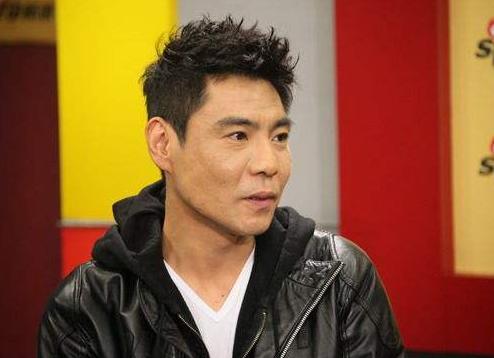 歌手高枫去世原因,歌手高枫年轻时候的照片