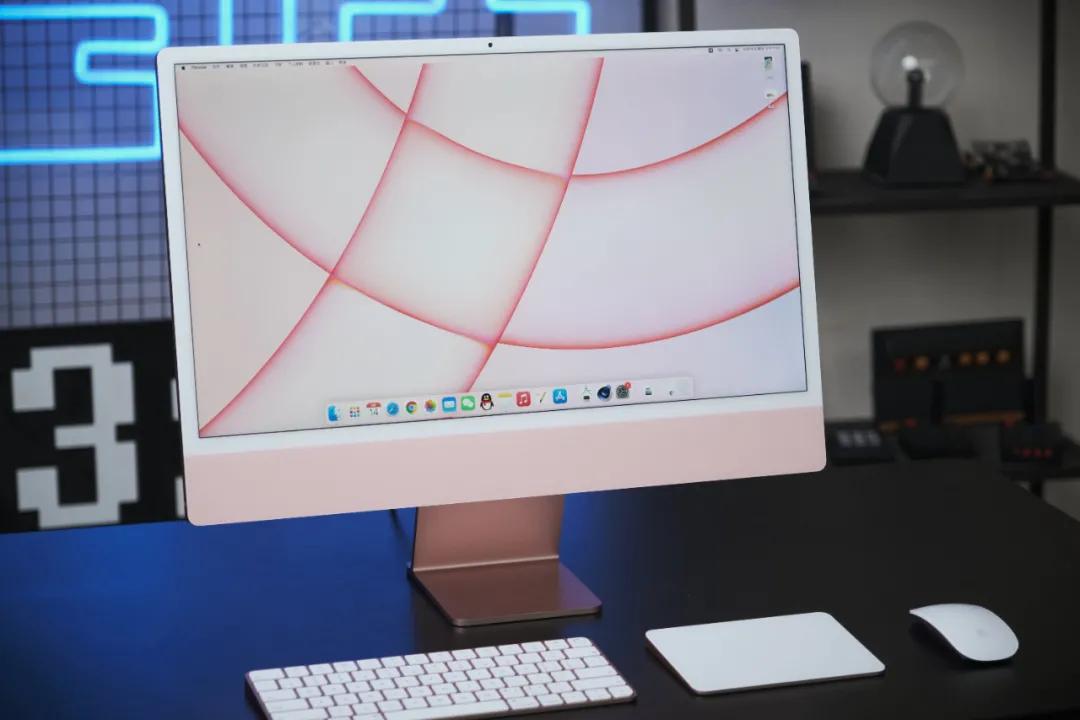 苹果新款imac没有老款好看,苹果imac24寸银色上手评测