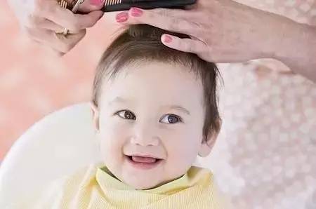 天气再热，也不要对宝宝做这6件事!