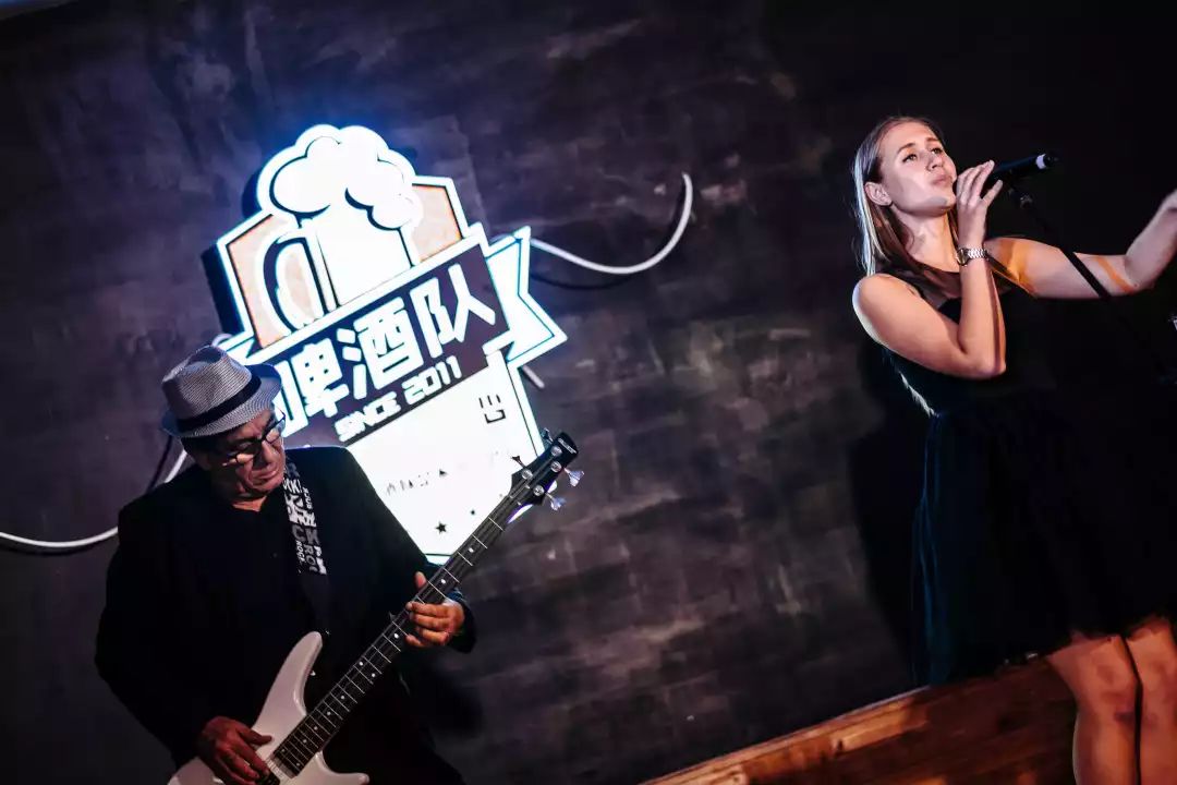 金沙滩音乐主题酒吧,西海岸啤酒城音乐