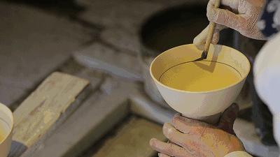 雍正官窑粉彩百花不落地盘子价格,清末民国百花不露地粉彩瓷器