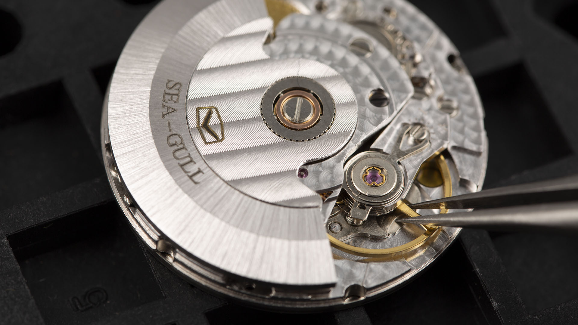 海鸥潜水表青铜,海鸥手表真好看