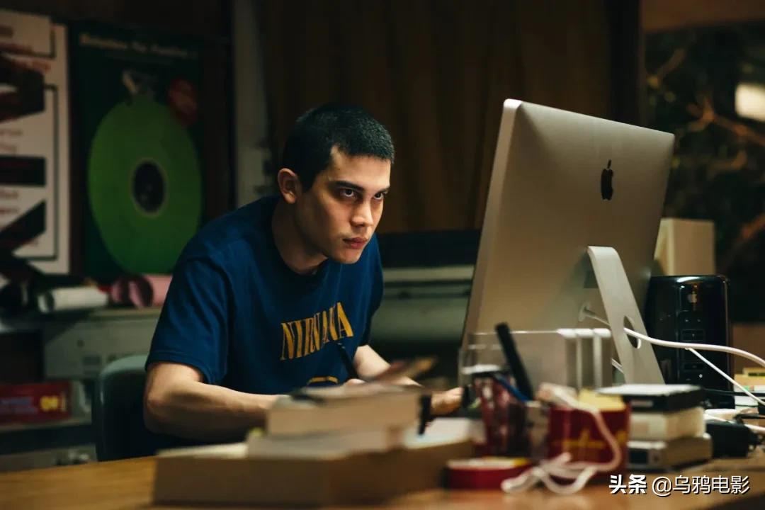 年度票房冠军，成人世界的赤裸真相，这片扒光了给你看