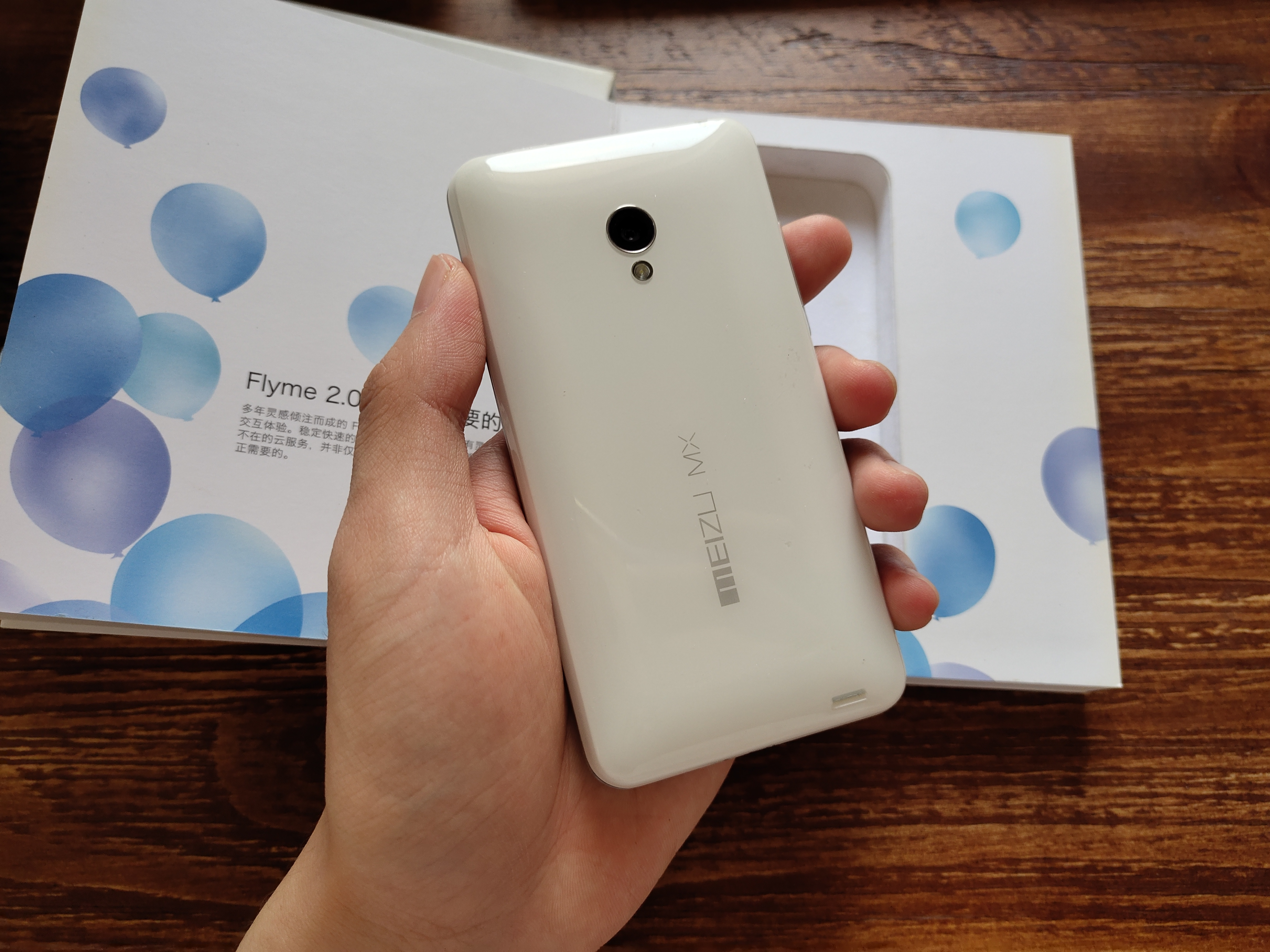 魅族MX2白色版评测,魅族mx2上手后的实际使用体验如何