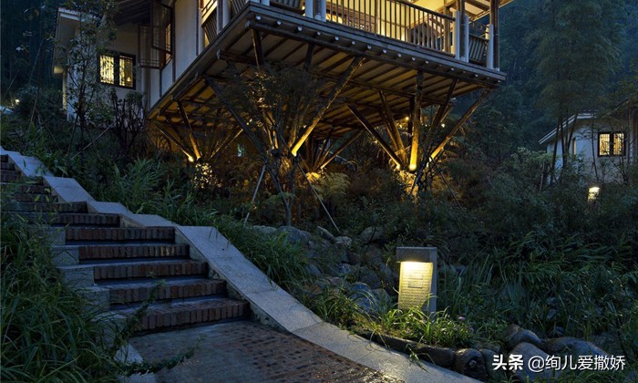 家庭式民宿怎么挣钱,民宿赚钱吗视频