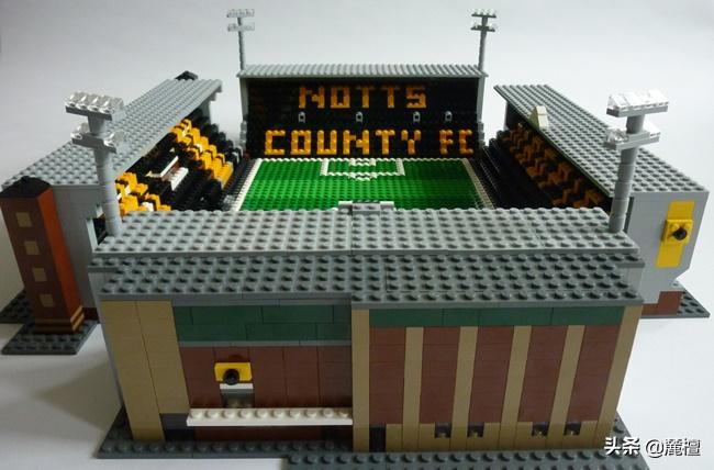 用乐高还原足球世界杯,足球比赛乐高搭建