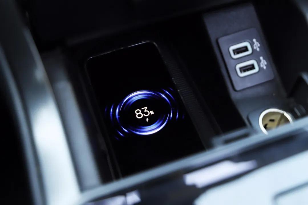 福特锐界对比汉兰达深度测评,锐界plus和汉兰达2.0t哪个值得买