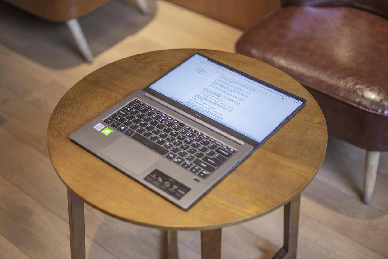 宏碁笔记本新蜂鸟33:2测评,宏碁蜂鸟sf314pro评测