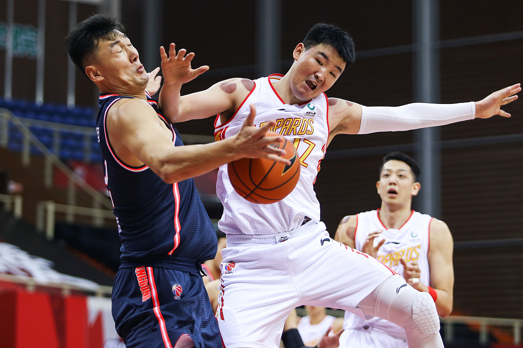 顾全被恶意犯规,顾全骂裁判追罚没有