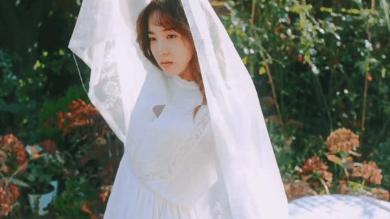 易烊千玺发型权志龙发型,权志龙易烊千玺红色