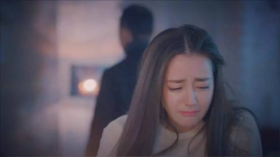 分手后发现怀孕了该不该告诉,分手后发现怀孕该不该生下来