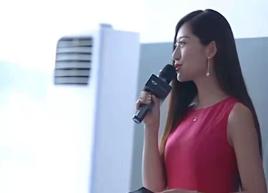 *疆新**美女，去过50个国家，30岁负债200万，却8个月还清，凭啥？