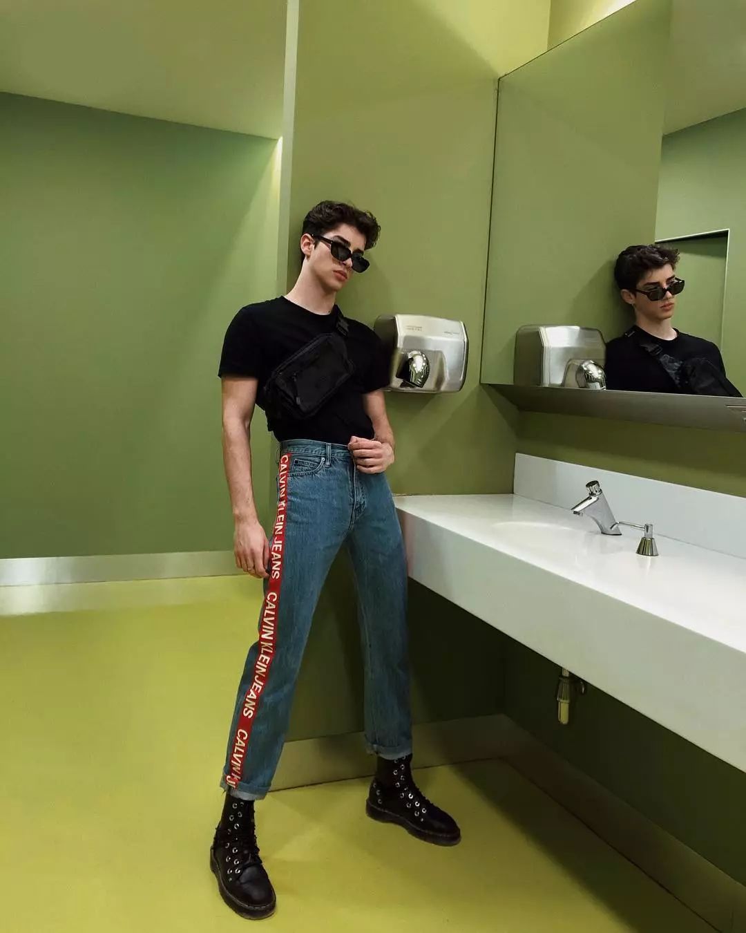 所有奢侈品牌logo衣服,全球最著名顶级昂贵奢侈衣服品牌