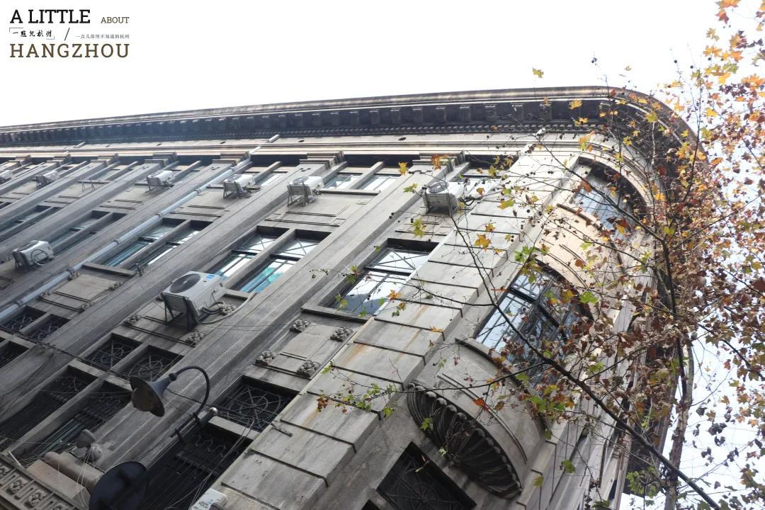 南宋御街商业管理公司,南宋御街与河坊街是一个地方吗