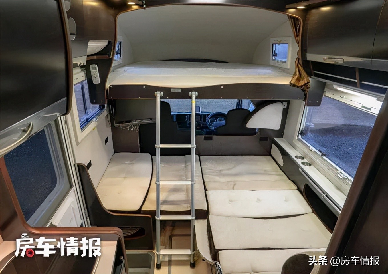 五十铃平头顶房车,六卧五十铃平头升顶房车