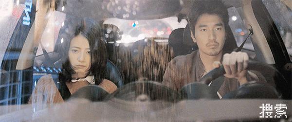 新闻采访失真的案例,搜索影评主题分析