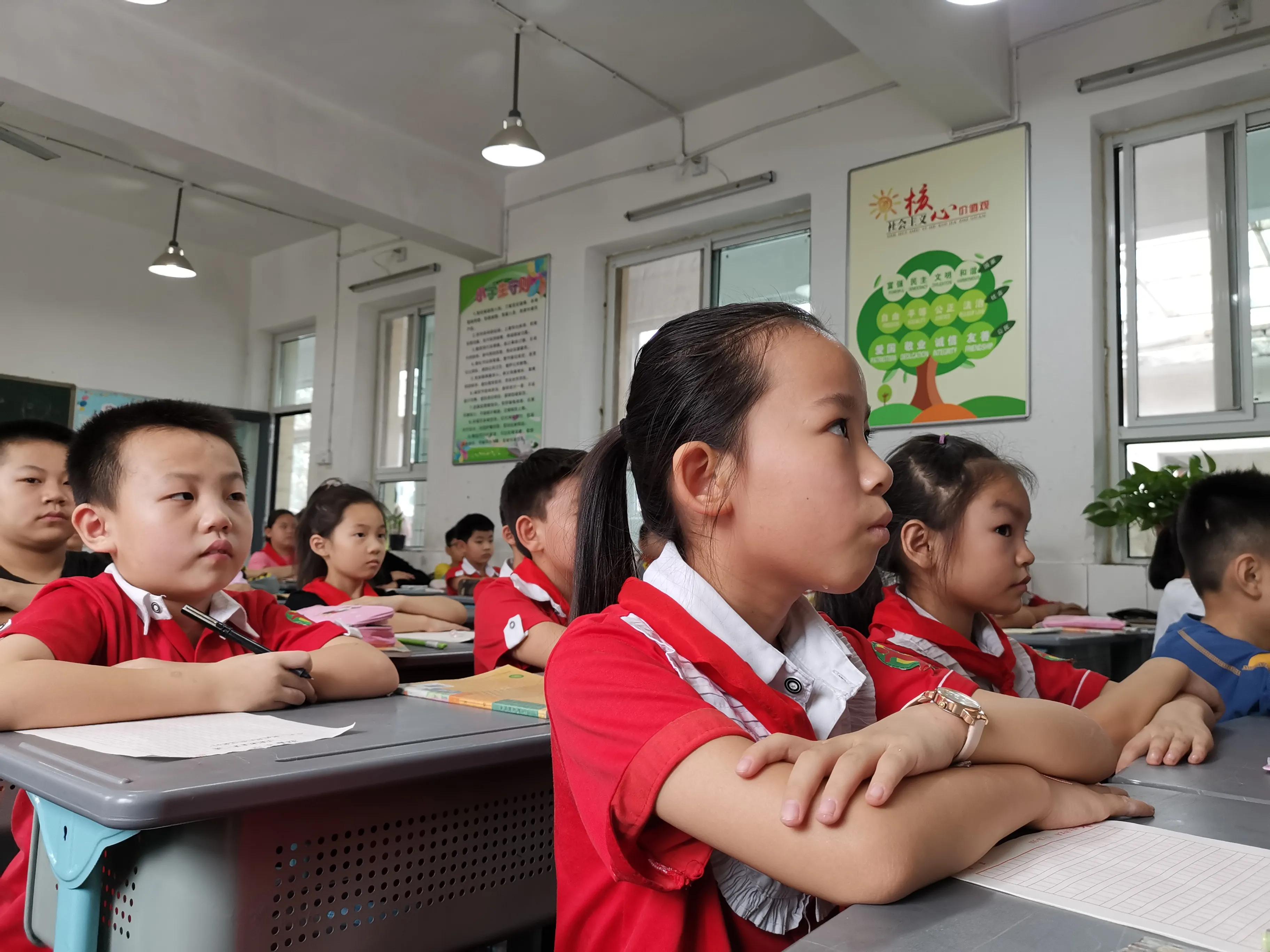 欧蓓莎最新活动视频,欧蓓莎大型活动现场