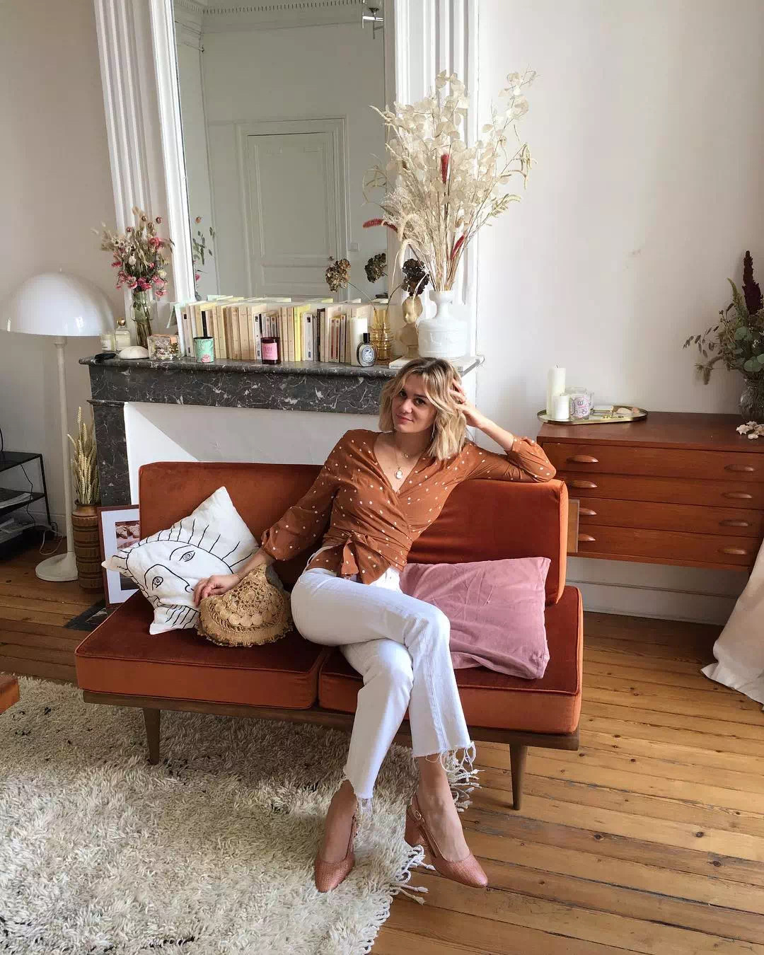 今年春夏穿什么小白鞋好看,好看百搭的小白鞋推荐不撞款