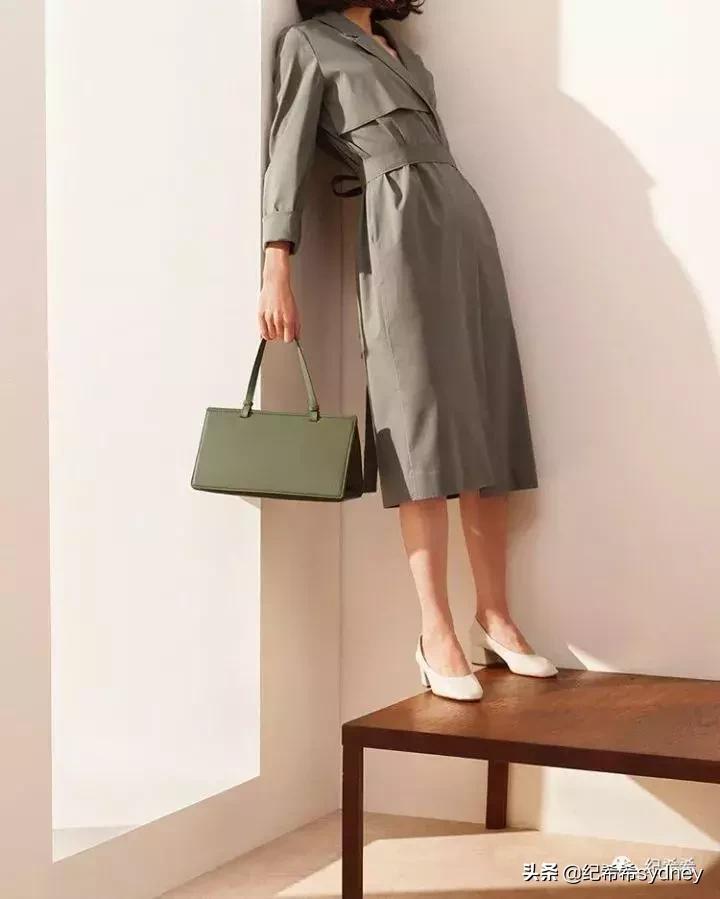 2020年最潮时尚的小众包包推荐,今年爆款的包包