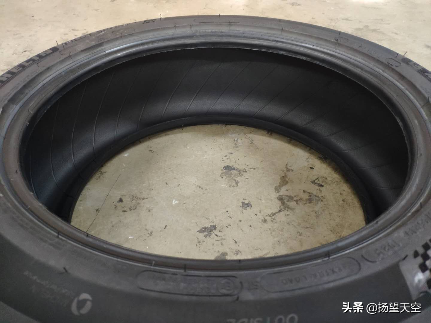 小鹏p7轮胎米其林带不带静音棉,郑州小鹏p7米其林轮胎一个多少钱