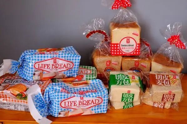 什么样的面包才敢以「生命面包」自居？这背后是段中国香港传奇