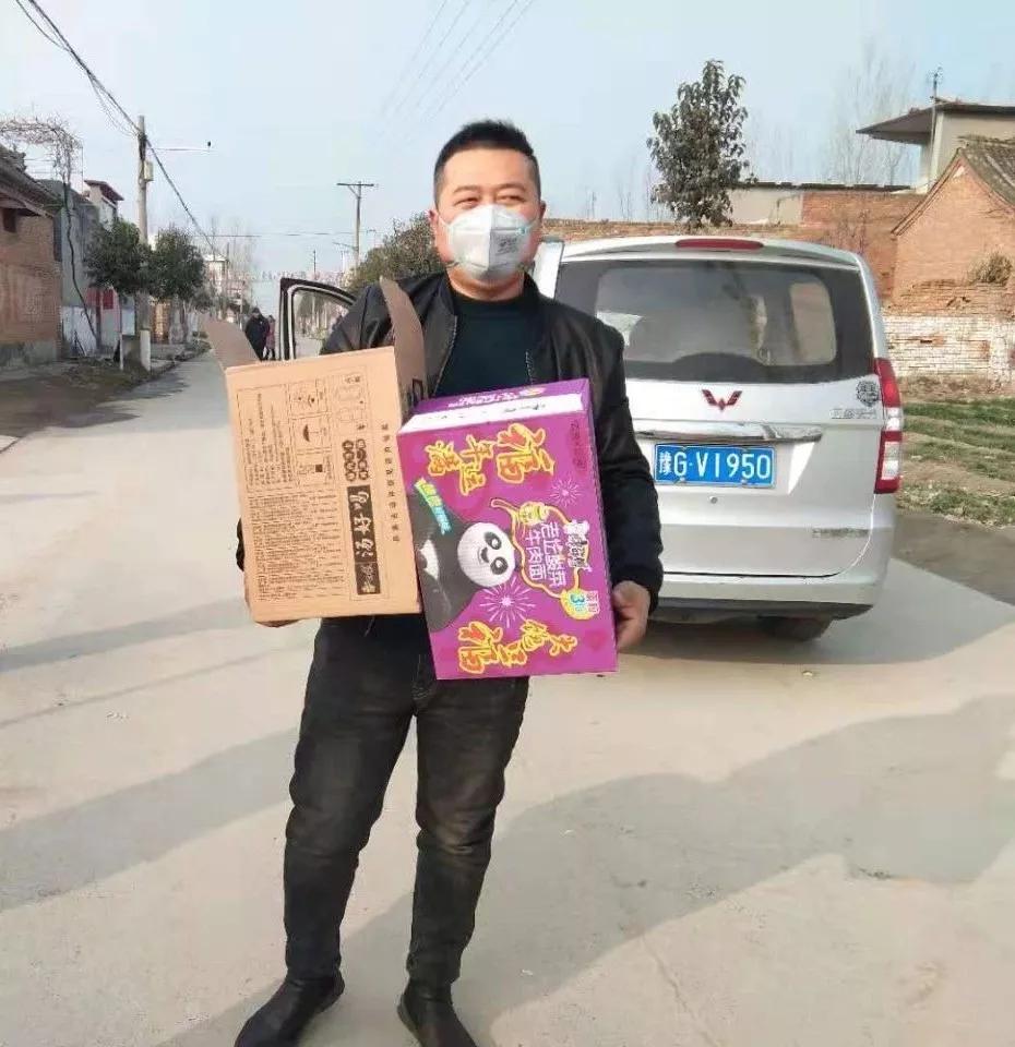 战疫路上有温暖汇聚力量显担当,众志成城共抗疫情辉县