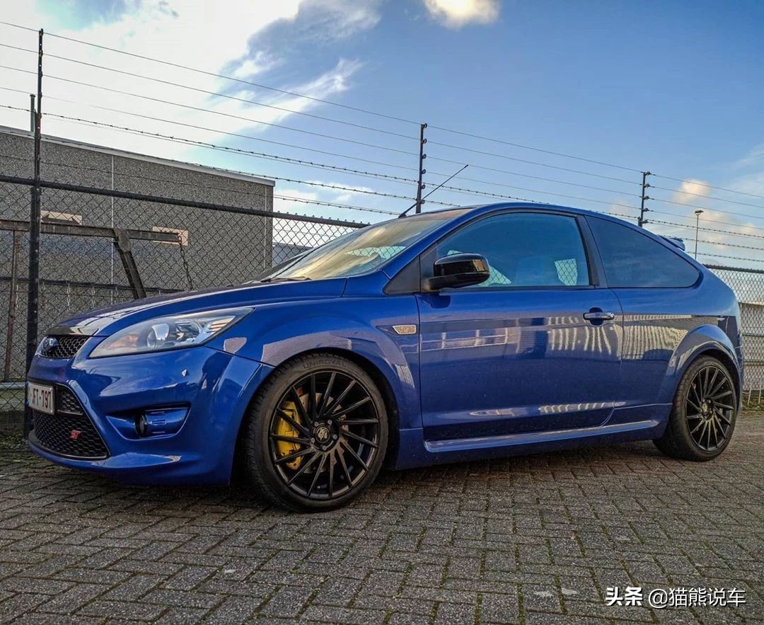 马自达33000块钱,3万左右能买到哪年的马自达3